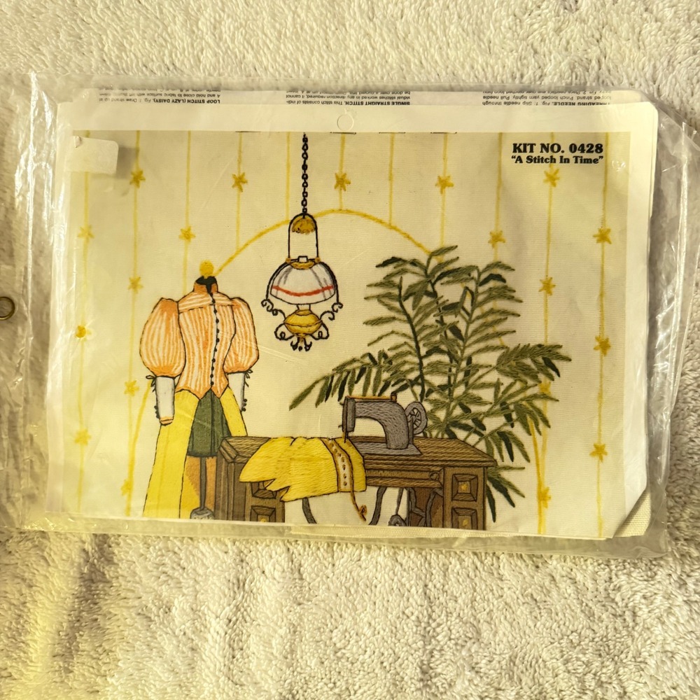 Vintage A Stitch In Time Crewel Embroidery Kit No 0428 Sewing Room Scene New